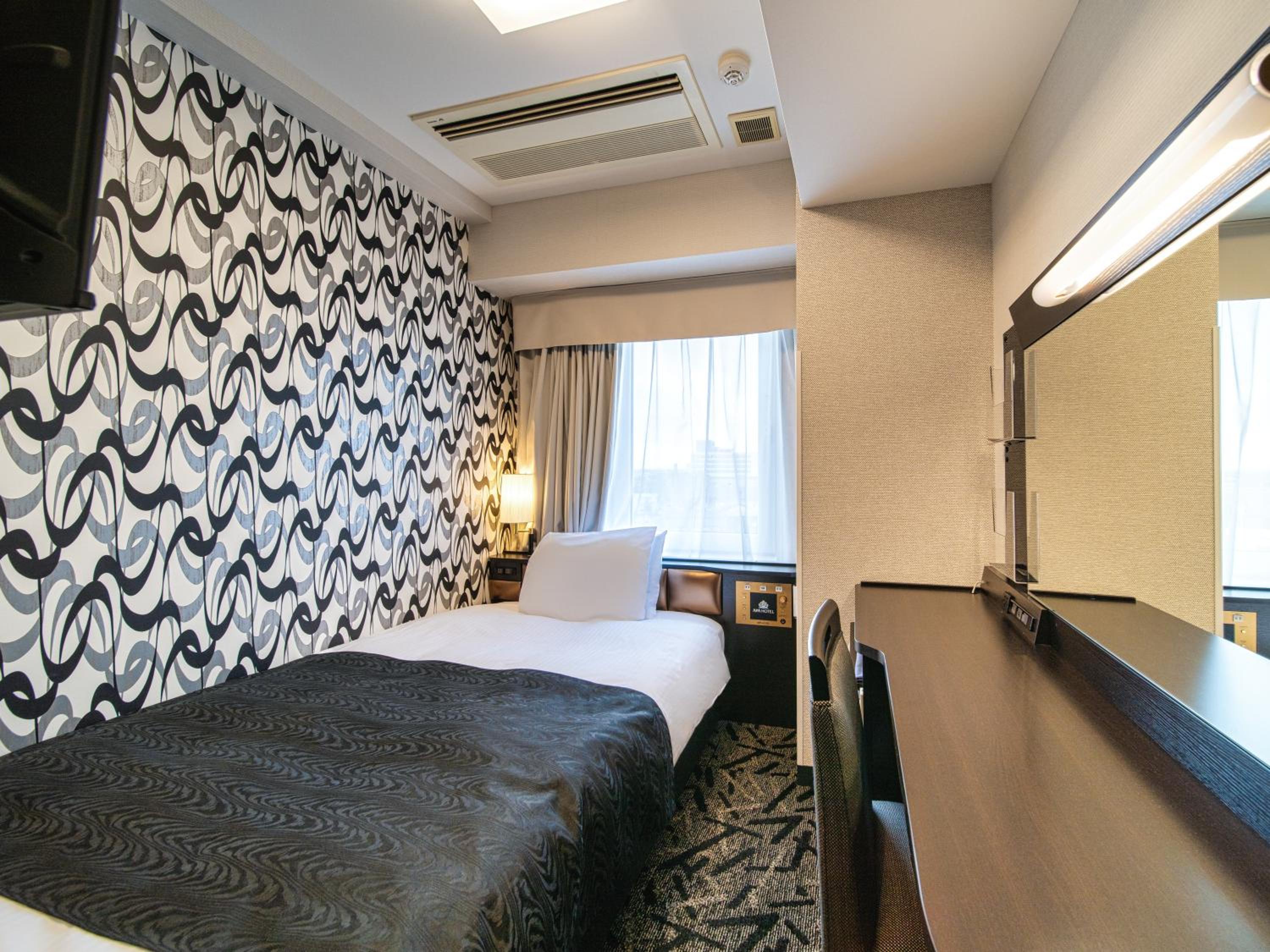 Room, Single, Smoking, Apa Villa Hotel Tsubamesanjo-Ekimae 2/5