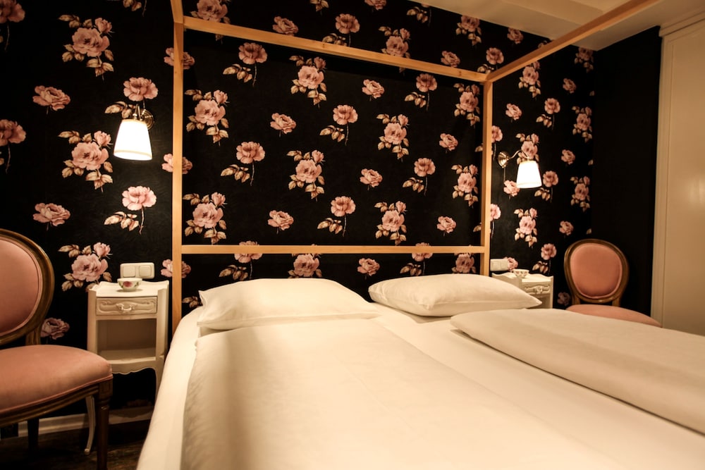 Altstadthotel Kasererbraeu 33/75