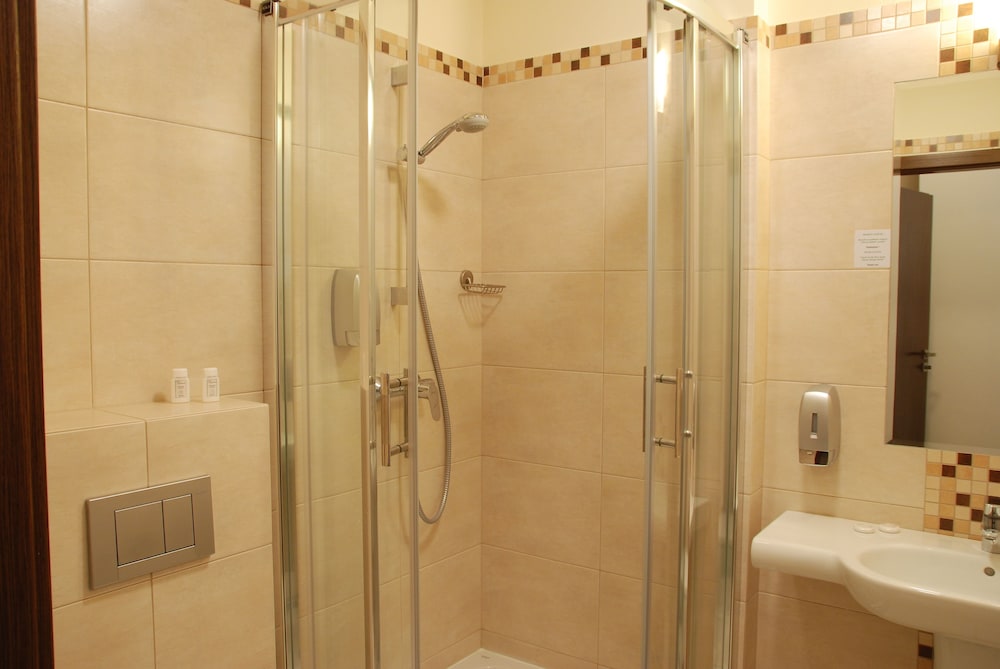 Hotel Topaz Poznan Centrum 23/65
