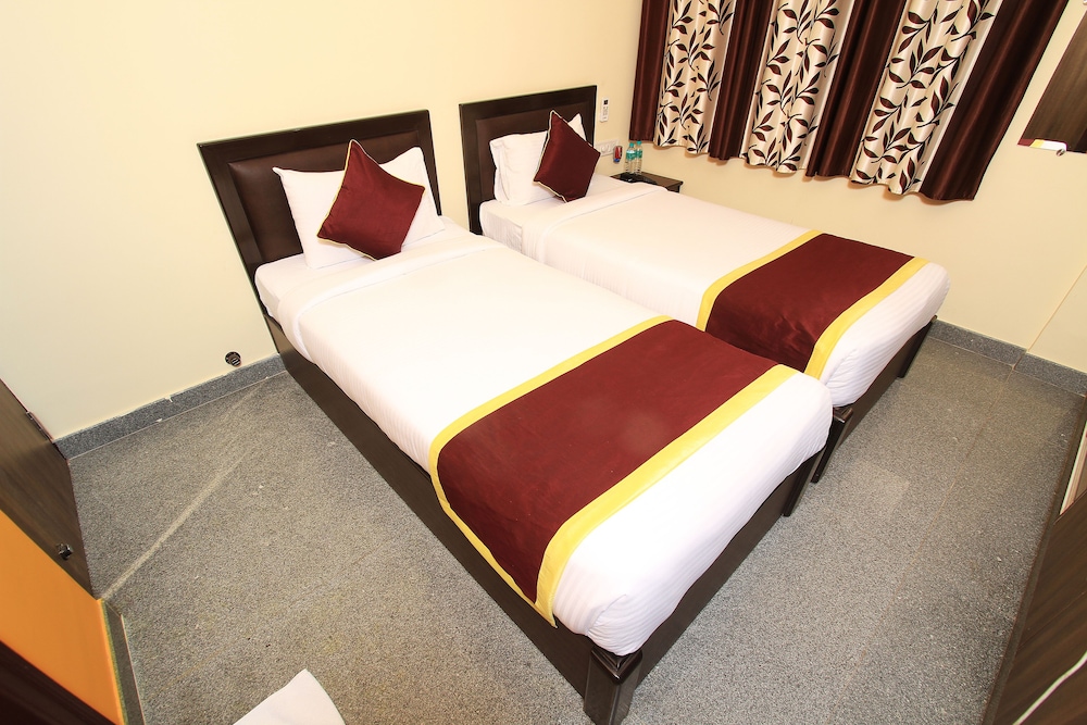 Tranzotel Bangalore Airport Hotel 14/47