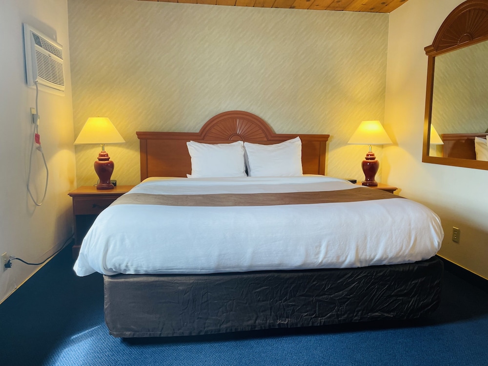 Americas Best Value Inn Sandpoint 10/49
