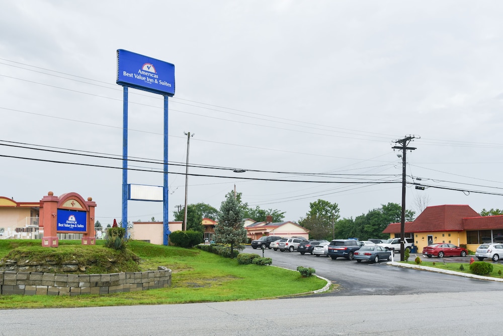 Americas Best Value Inn & Suites Williamstown 12/61