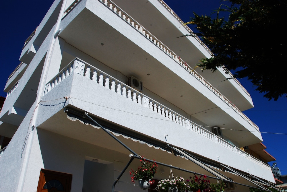 Vila Renato 1/49
