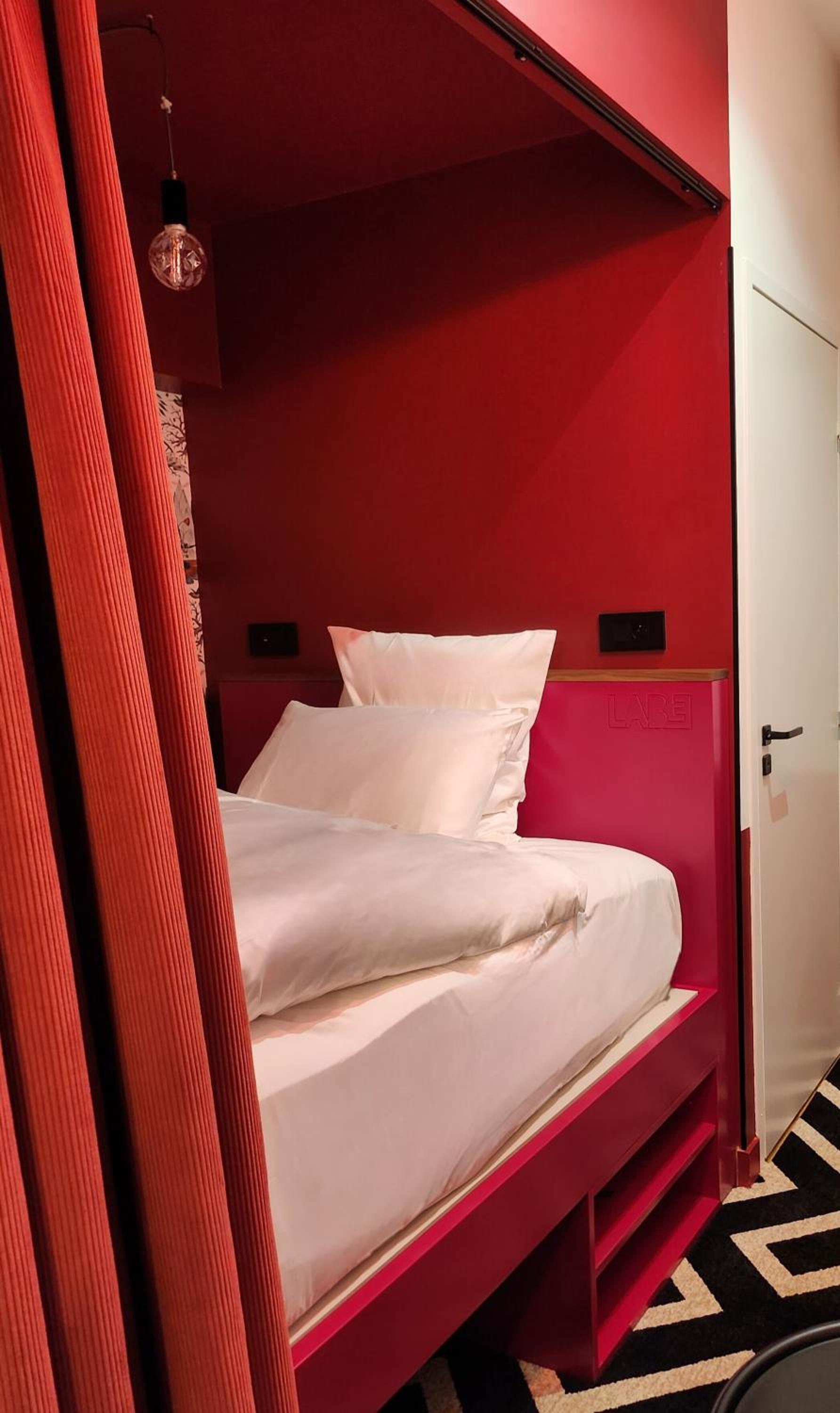 Room, Single, Small