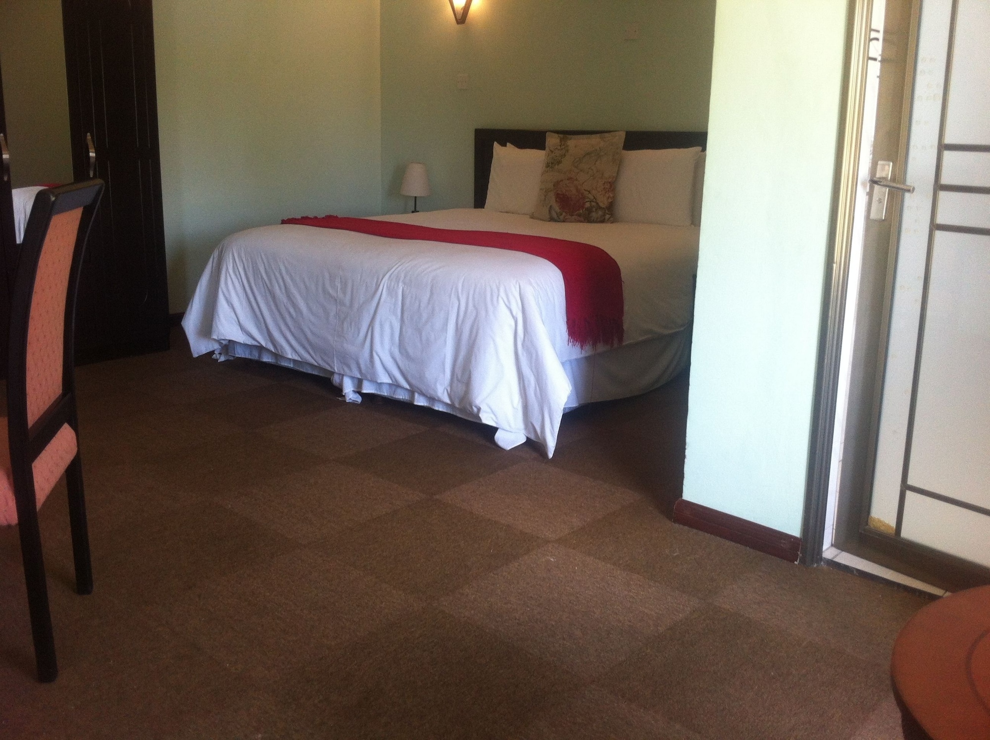 STANDARD, DOUBLE BED, GARDEN VIEW