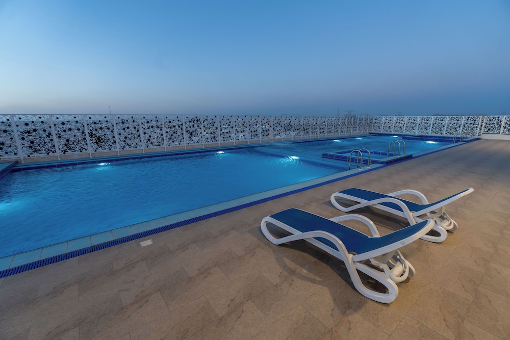 OYO 687 Sunday jeddah Hotel 58/60