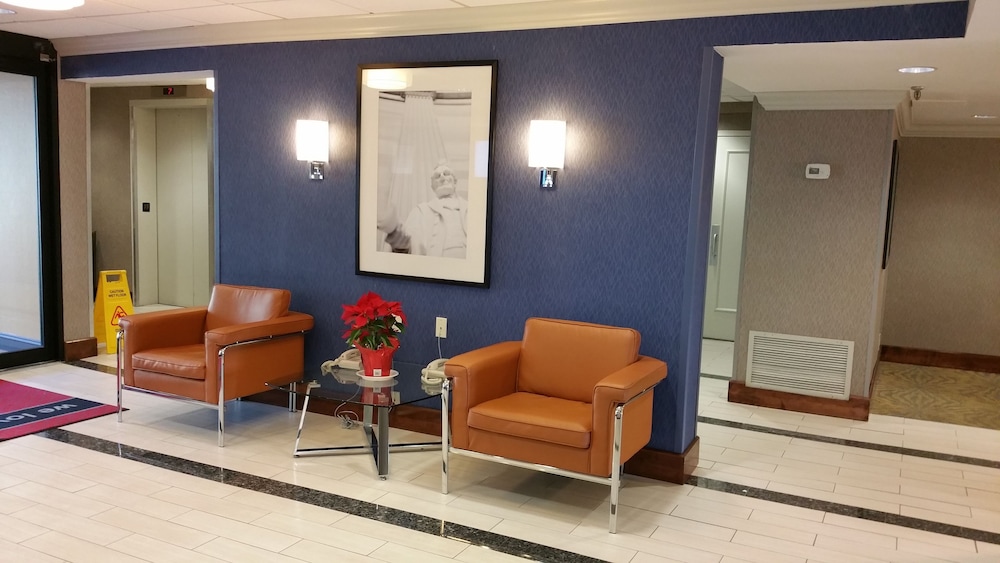Wingate by Wyndham Springfield 41/60