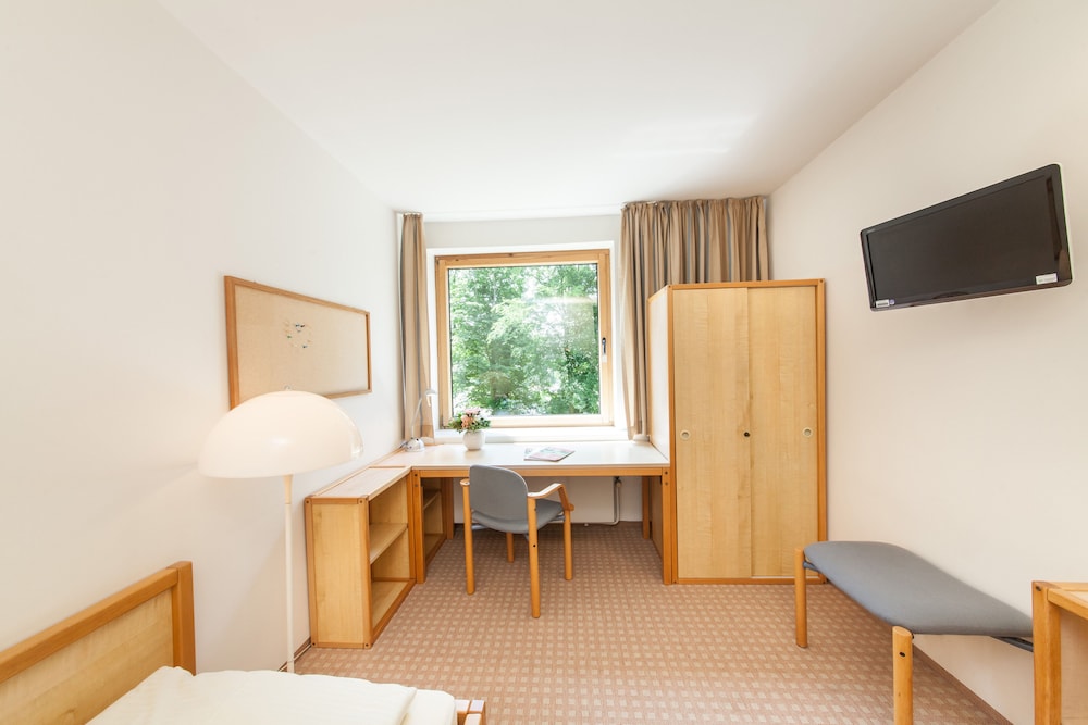 Akademiehotel Kiel 73/83