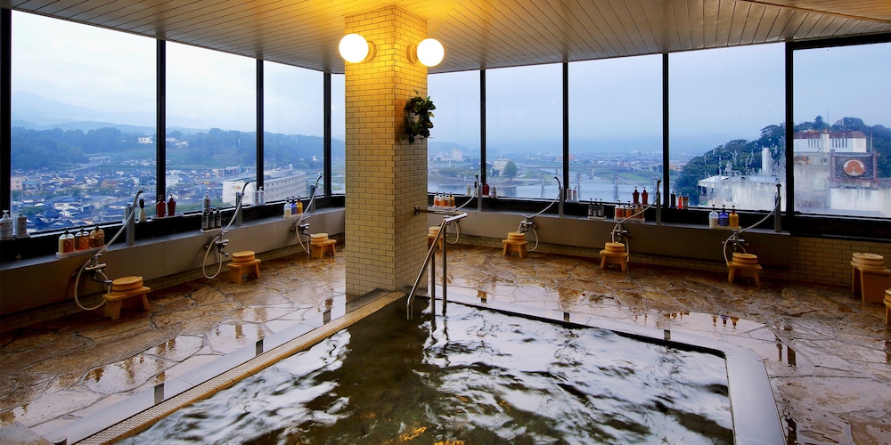 Mikuma Hotel 53/59