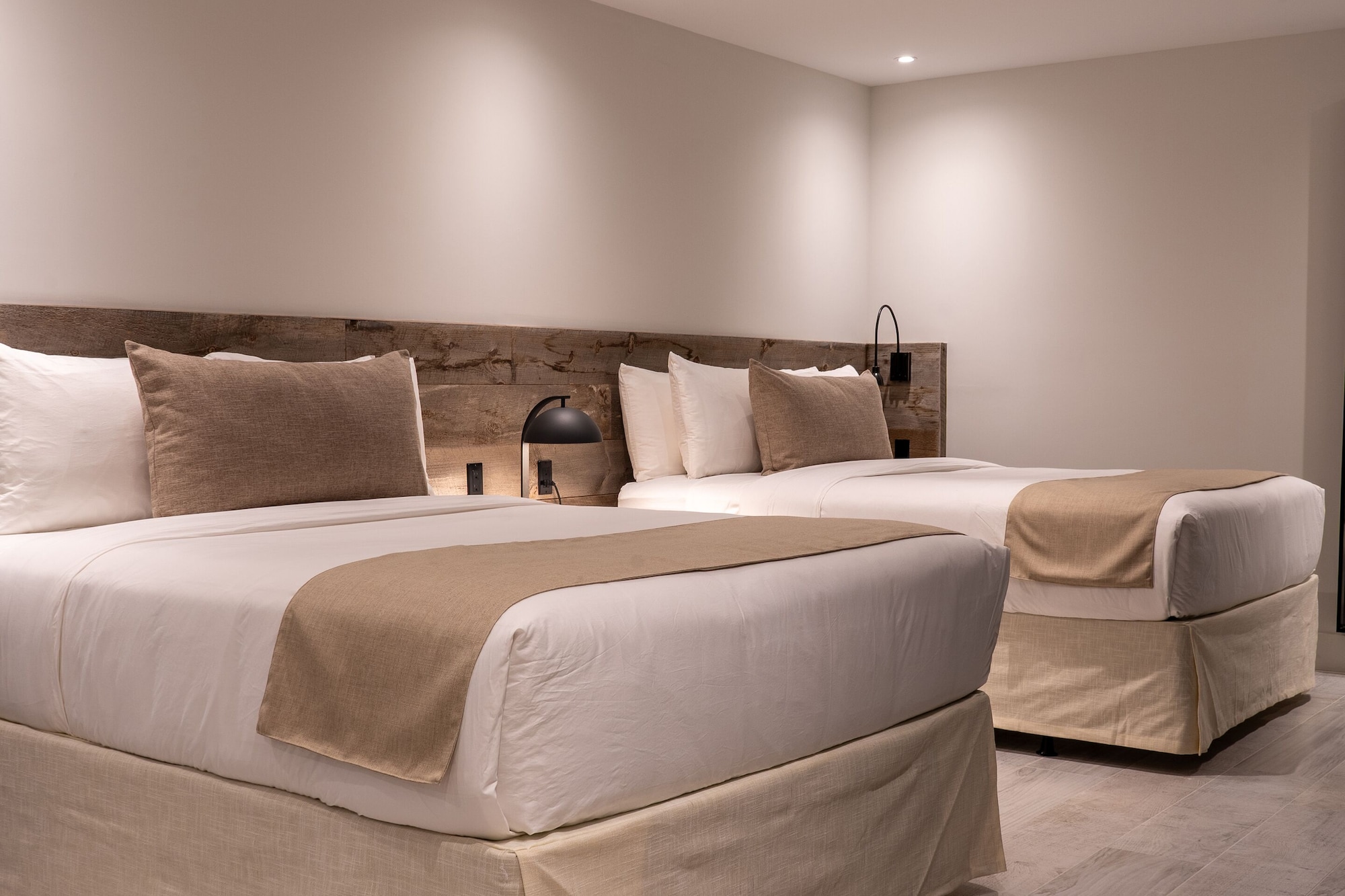 SUITE, 2 QUEEN BEDS
