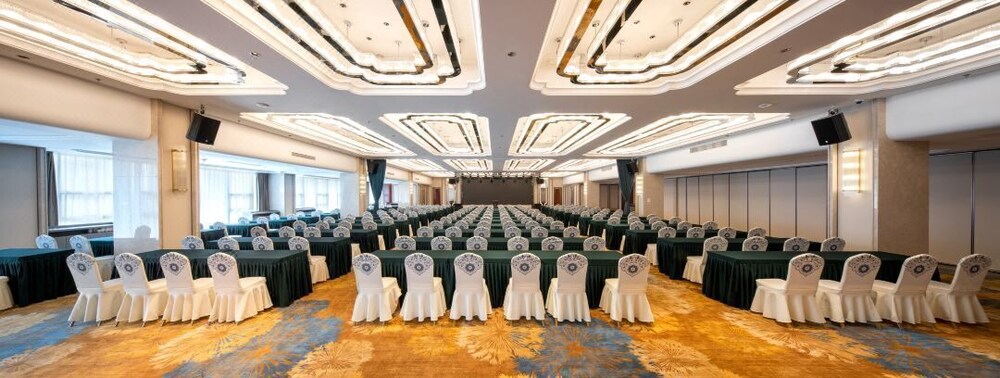 Ramada Wuxi 28/33