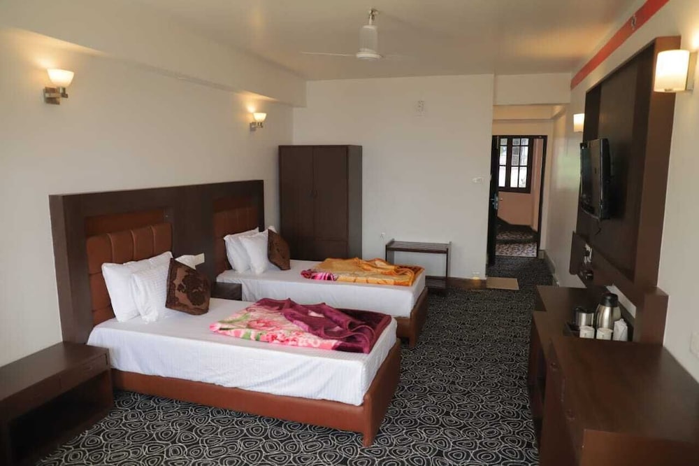 The Lindsay Himalayan Heights 12/31