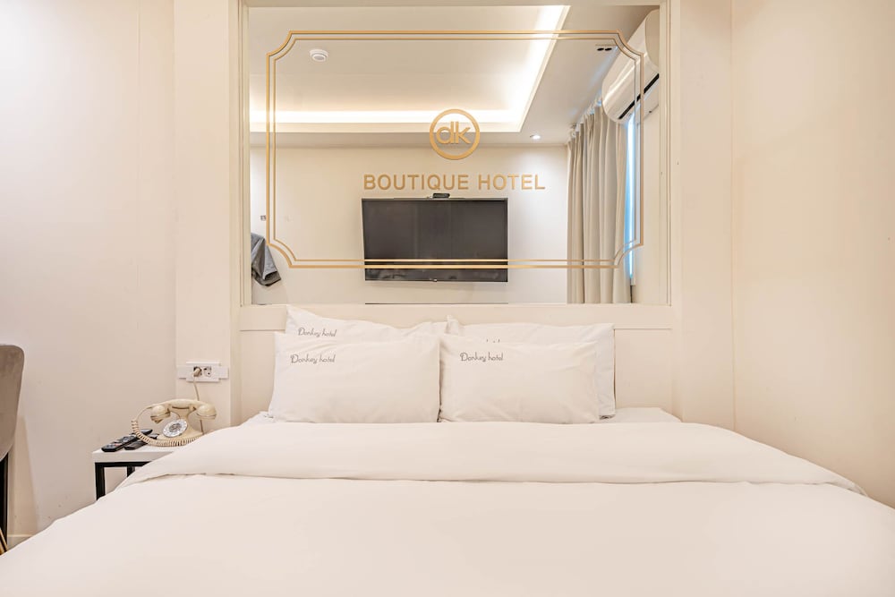 DK Hotel 28/55