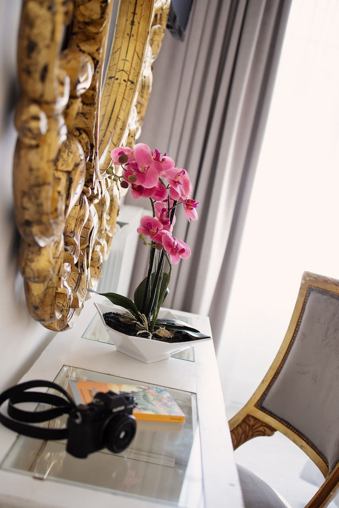 Hotel Berna 30/50