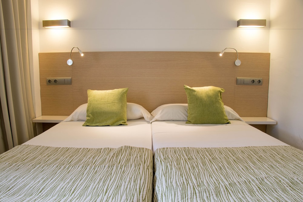 Aparthotel Houm Plaza Son Rigo 13/70