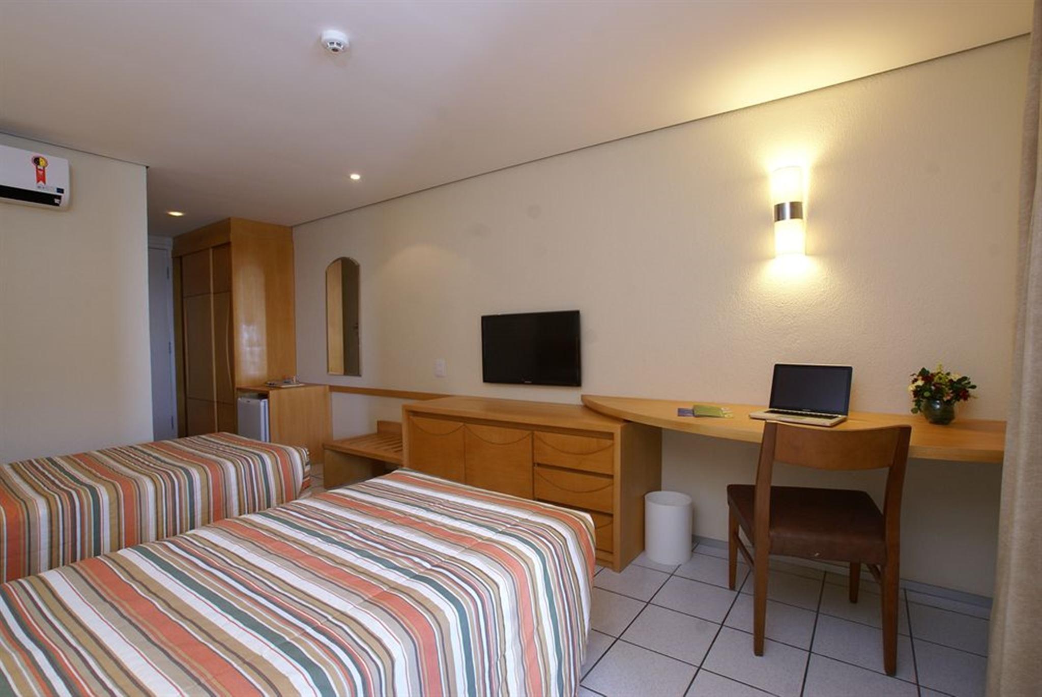 غرفة قياسية بسرير مزدوج، Hotel Diogo 2/5