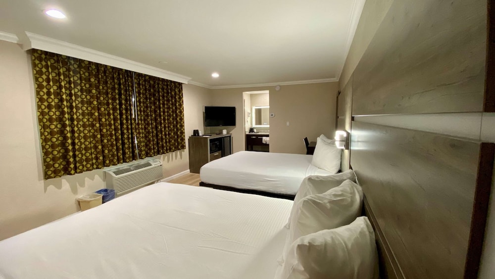 SureStay Hotel by Best Western Santa Cruz 20/54