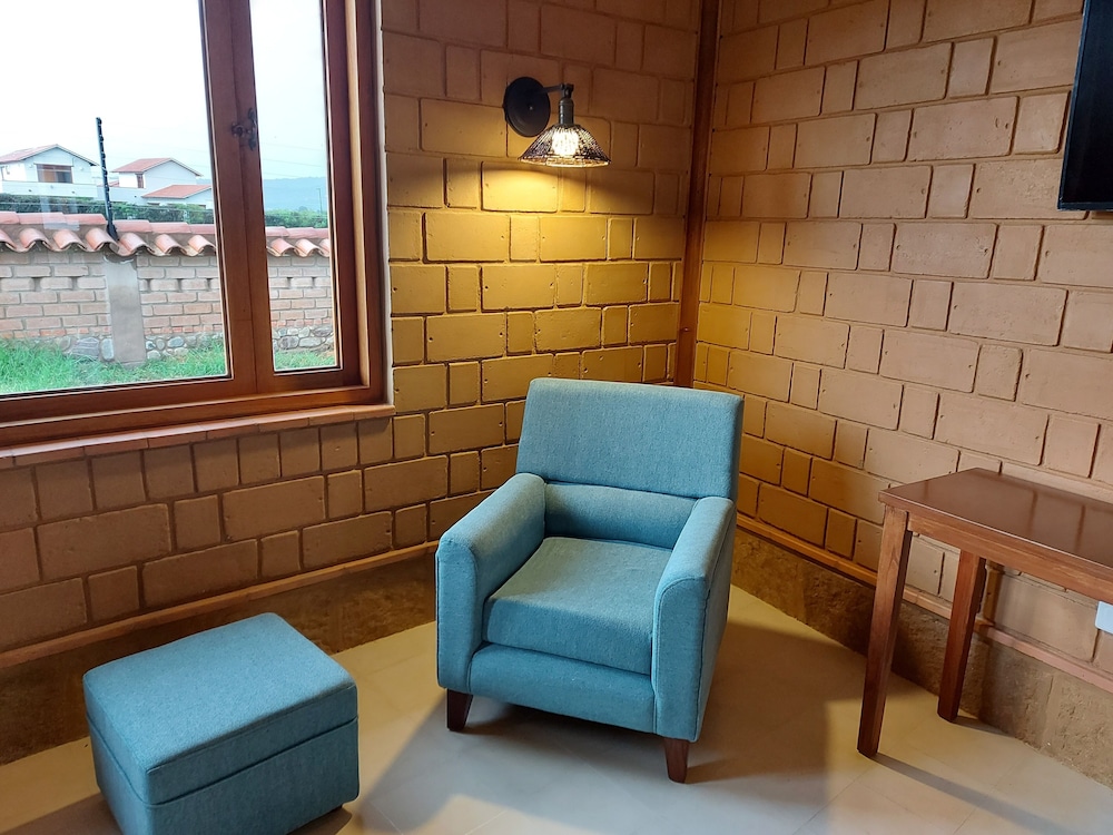 La Alhambra Hotel 33/50