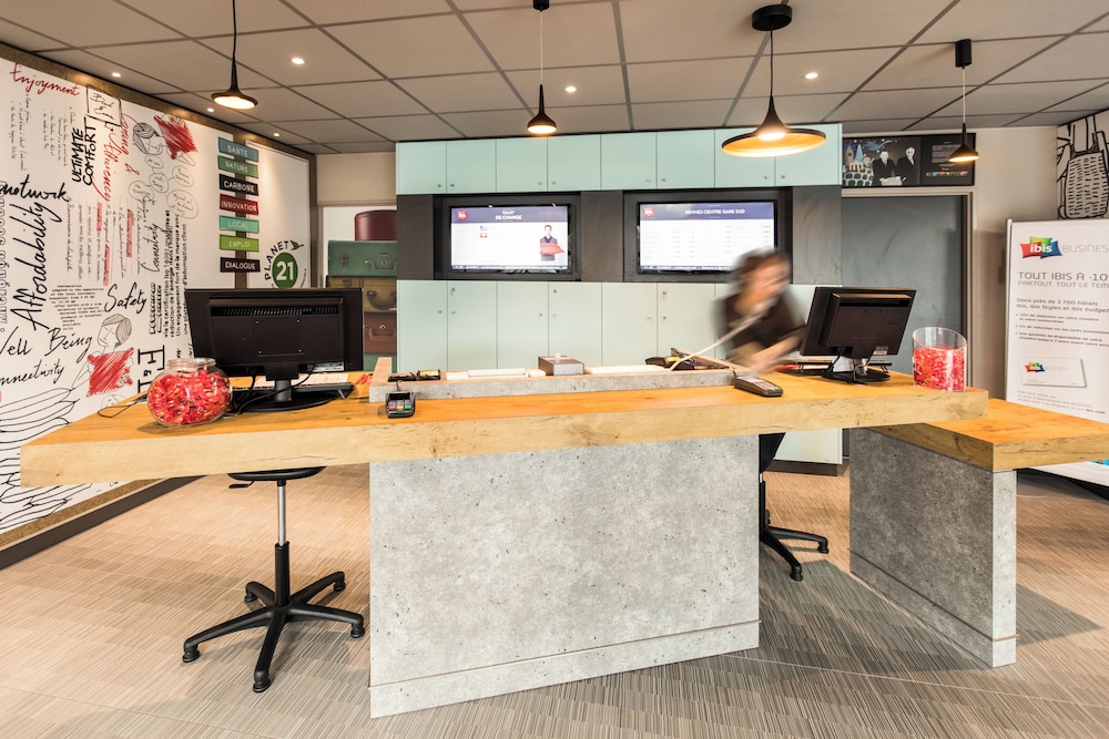ibis Rennes Centre Gare Sud 63/75