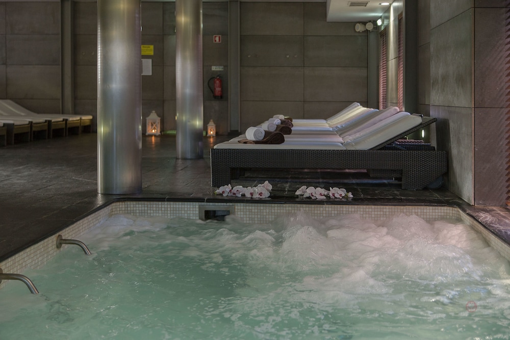 Your Hotel And Spa 20/34