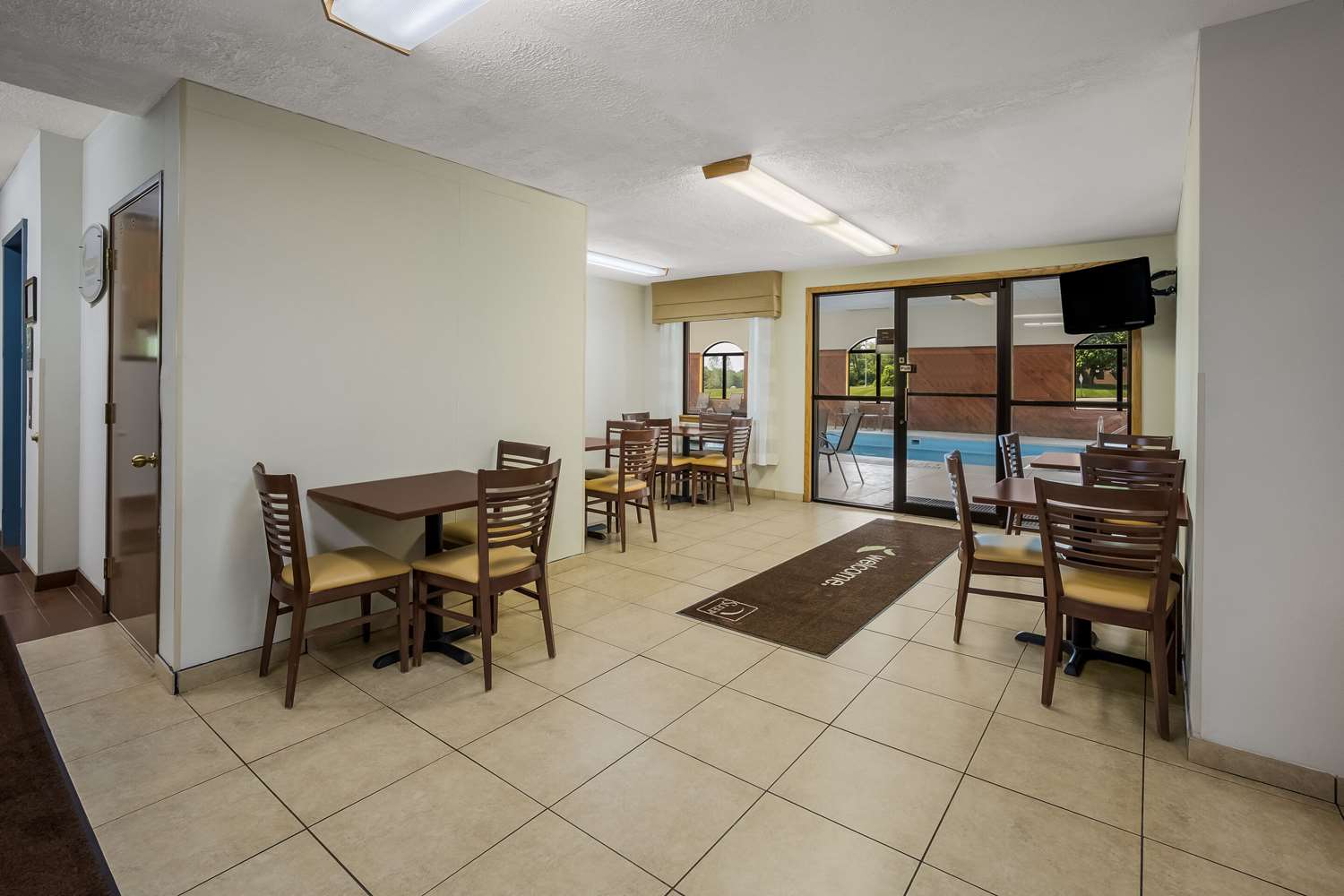 Sleep Inn Bolivar, OH 31/50