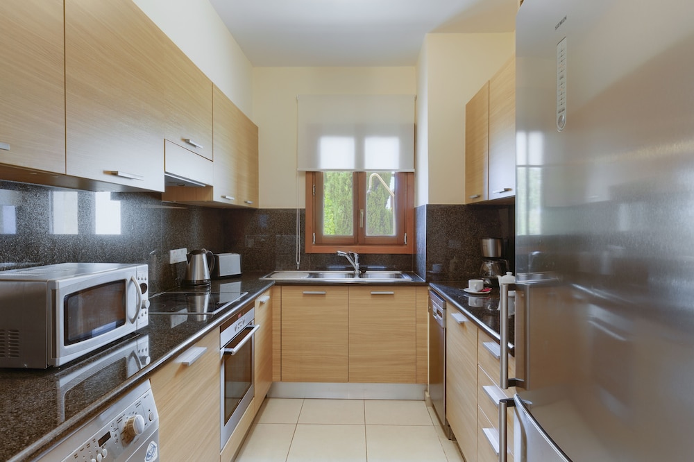 Aphrodite Hills Rentals - Junior Villas 23/50