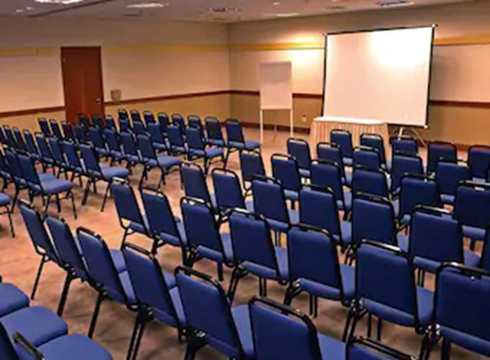 Travel Inn Hotels Ibirapuera 26/35