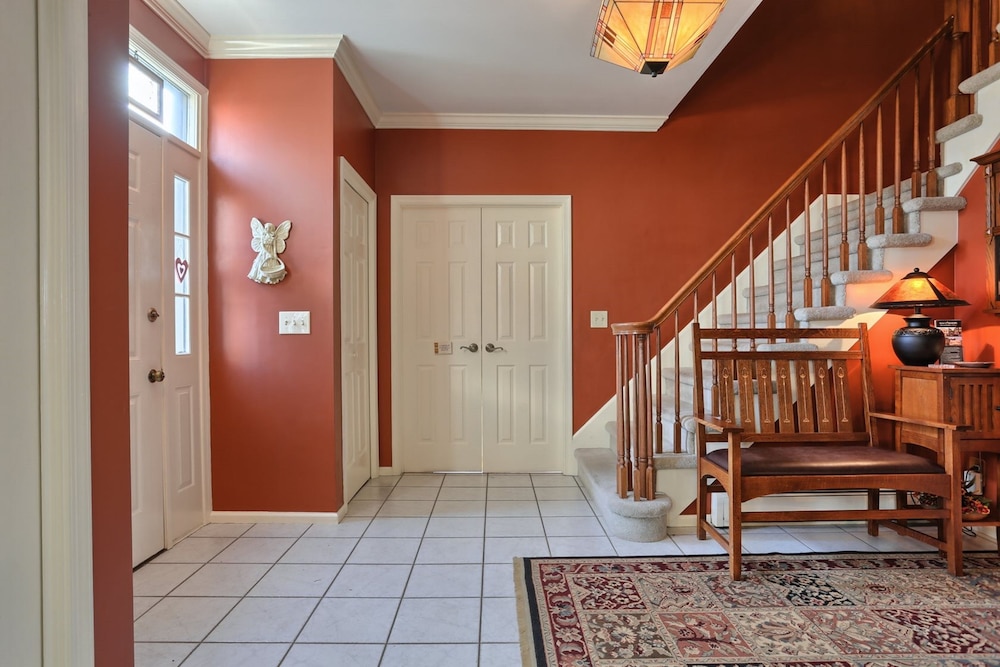 Annville Inn Bed and Breakfast 6/50