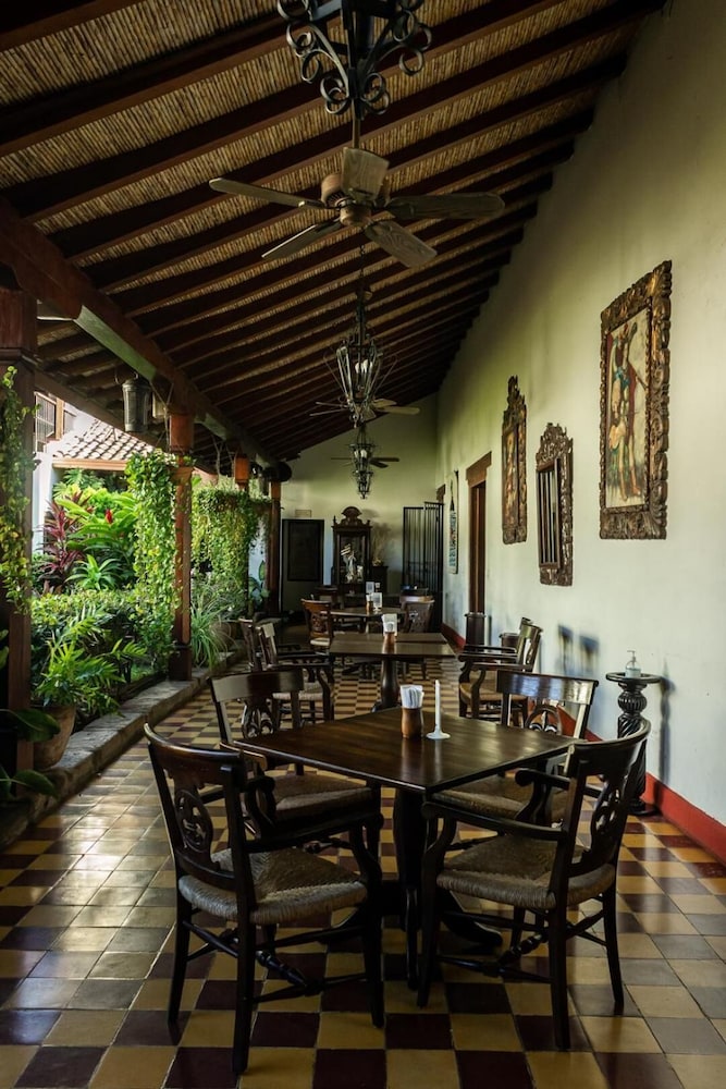 LA GRAN FRANCIA HOTEL AND RESTAURANT 33/48