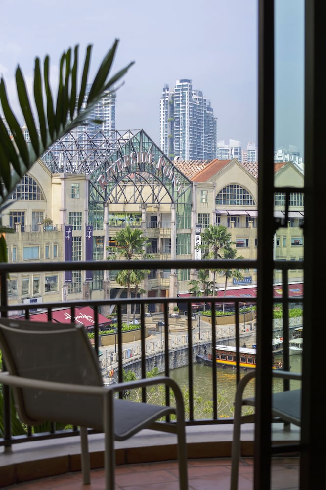 Paradox Singapore 41/47