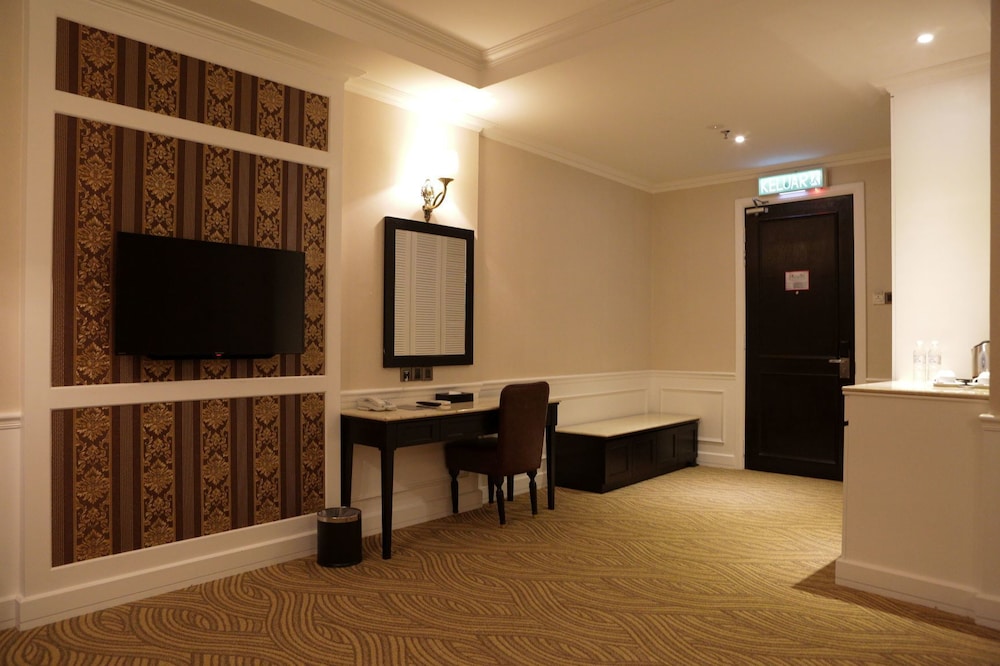 Tasik Villa International Resort 61/72