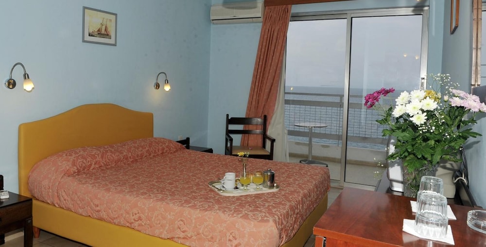 Siagas Beach Hotel 15/47