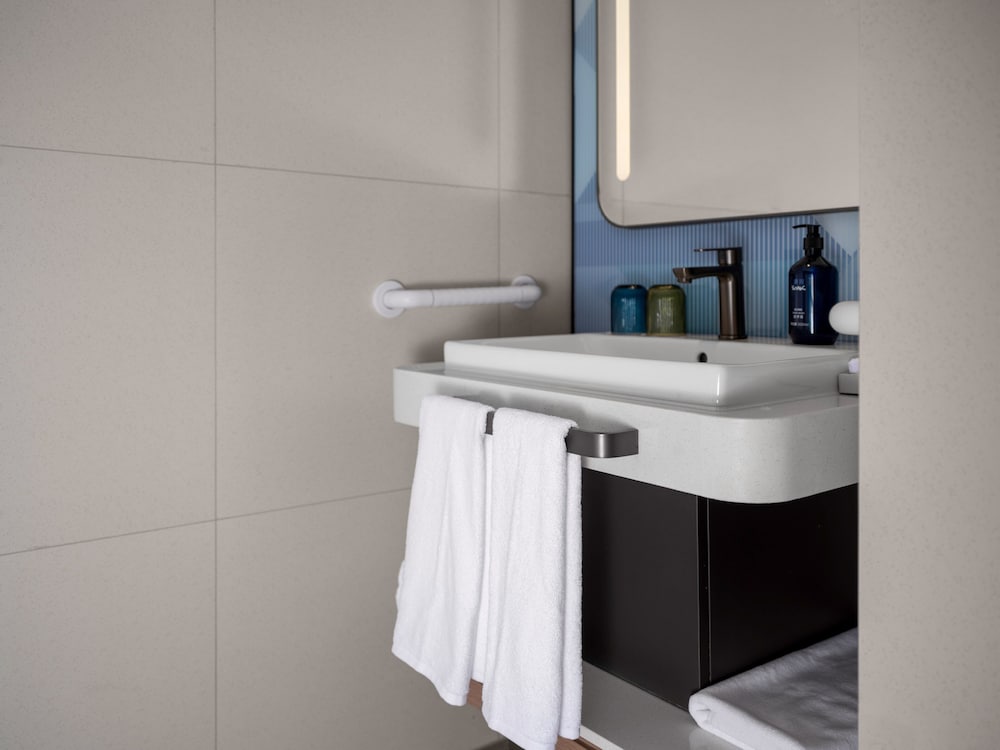 Holiday Inn Express Shanghai Jing An Xikang Road by IHG، شانغهاي 50/50