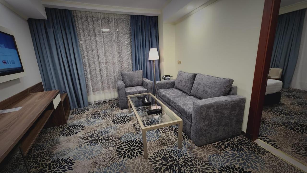 فندق كاسيل(Castle Hotel Madinah) 24/30