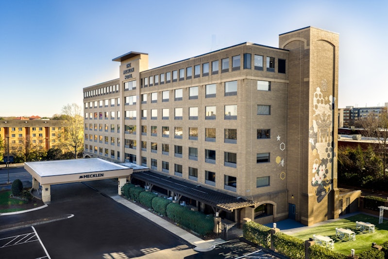 Holiday Inn Charlotte University Executive Park 2/23