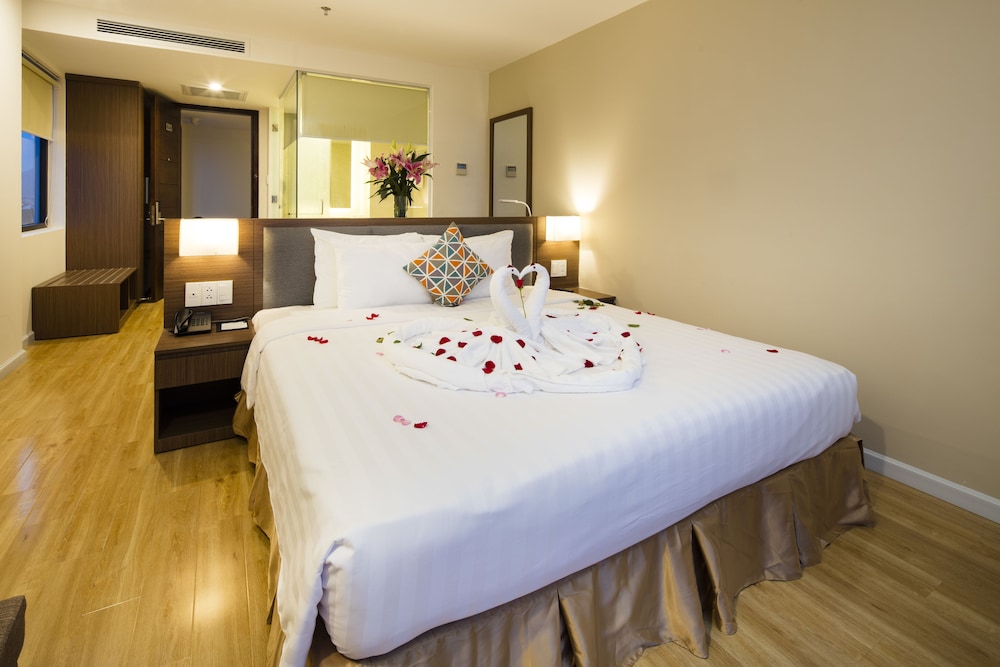 King Town Grand Hotel & Wedding Center 21/59