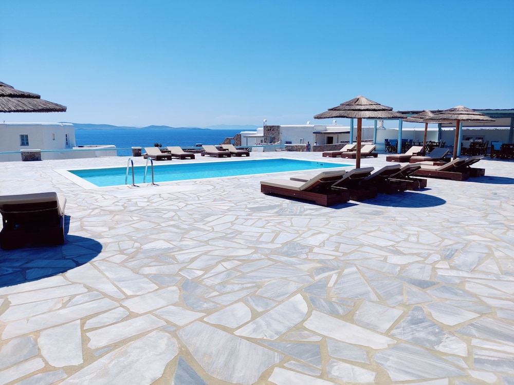 Sofia's Bungalows Mykonos 70/82