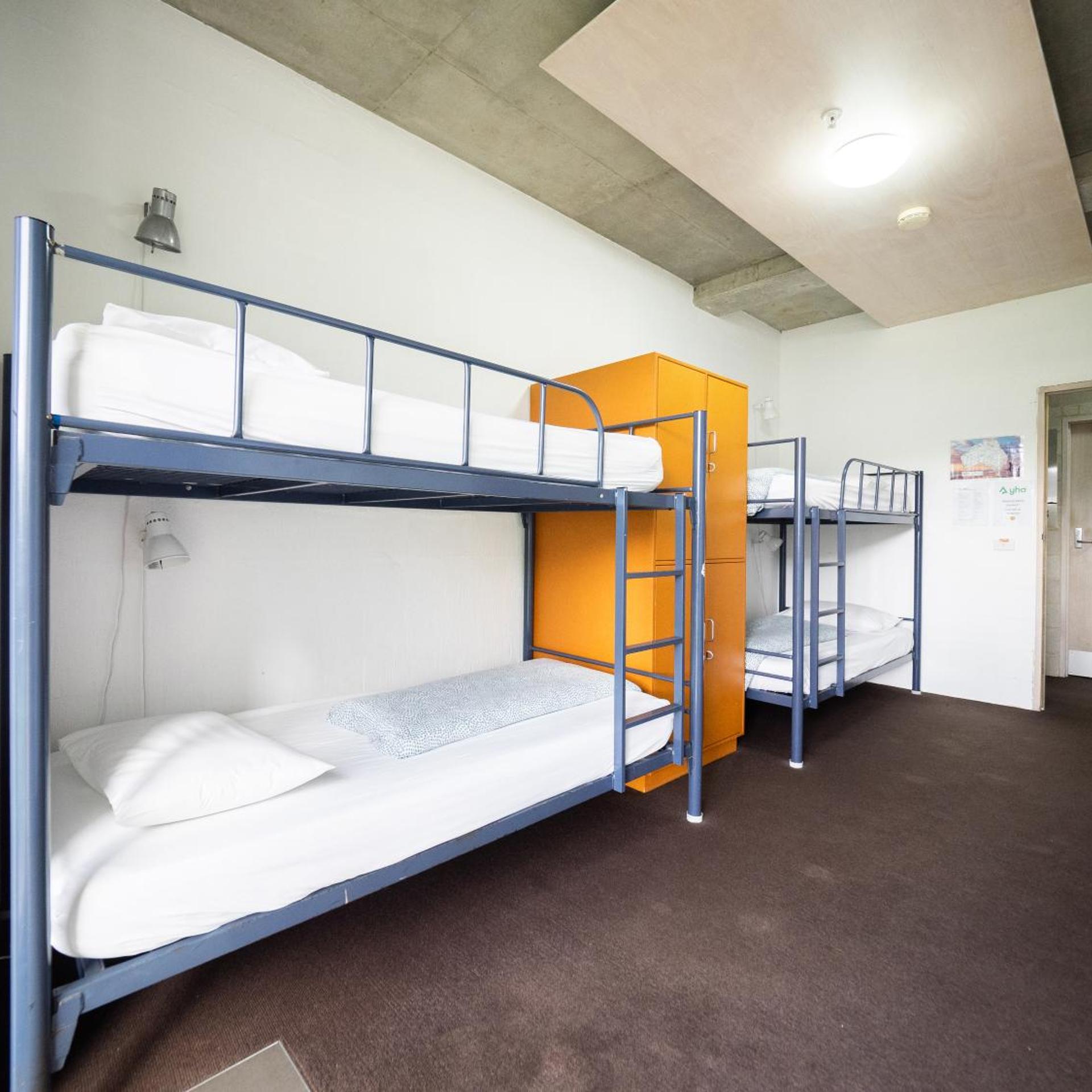 YHA Apollo Bay Eco 24/59
