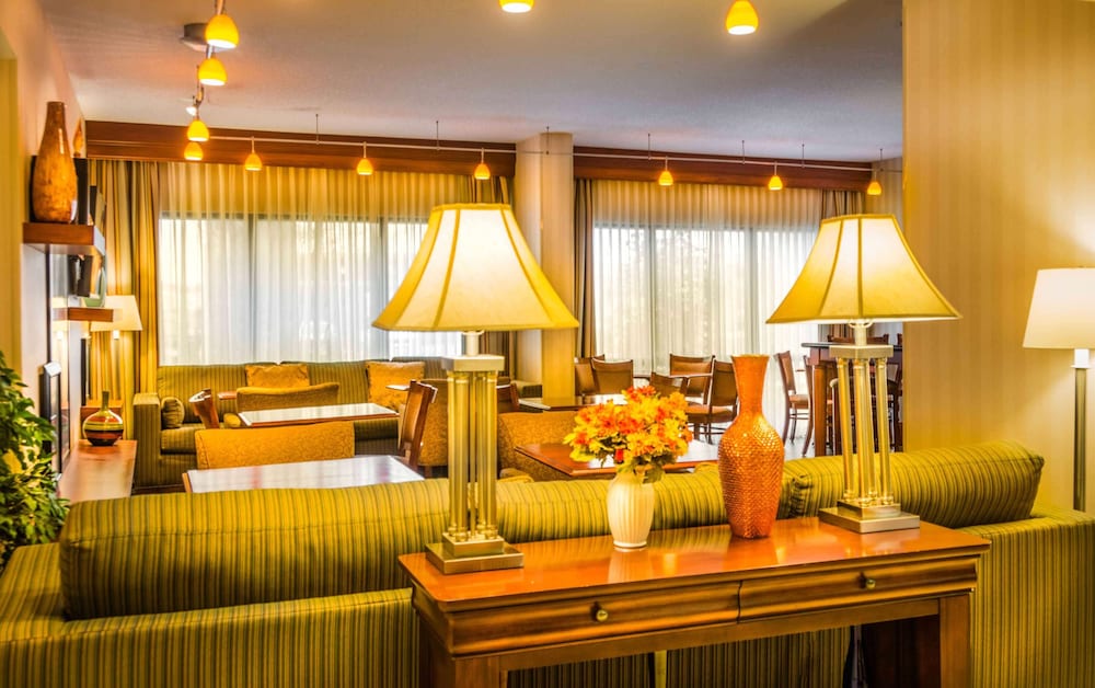 Hampton Inn Washington, PA 38/57