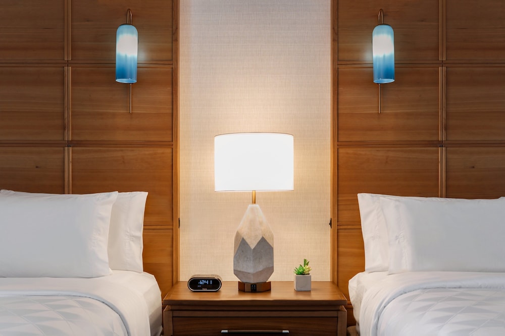 Holiday Inn Hotel And Suites Ocean City 18/78