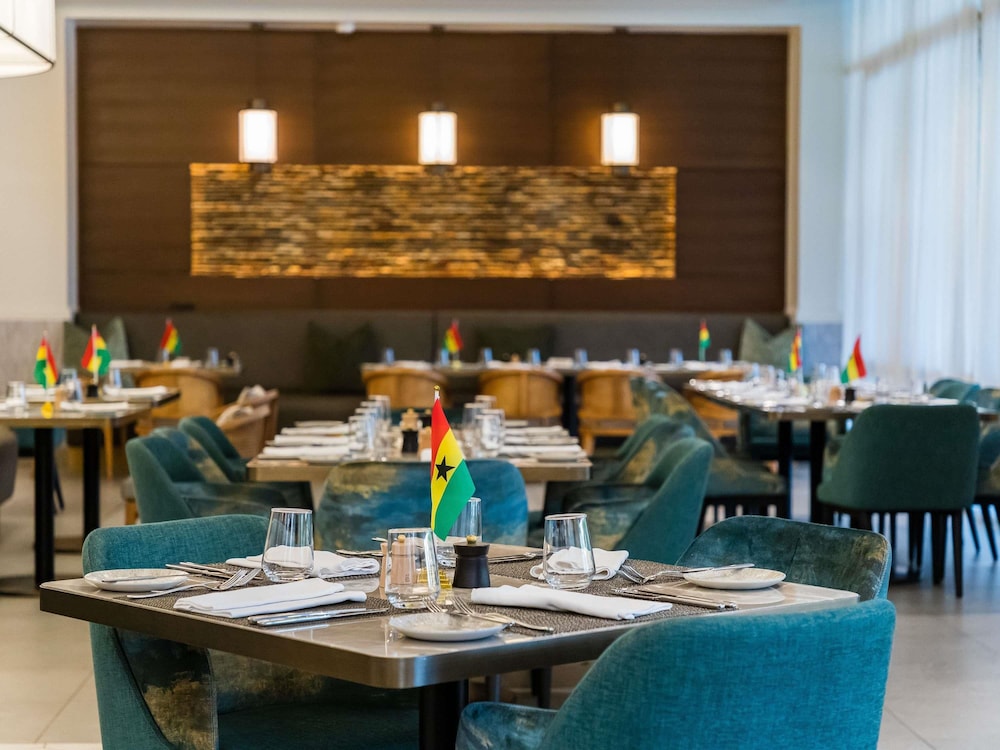 Movenpick Ambassador Hotel Accra 31/50