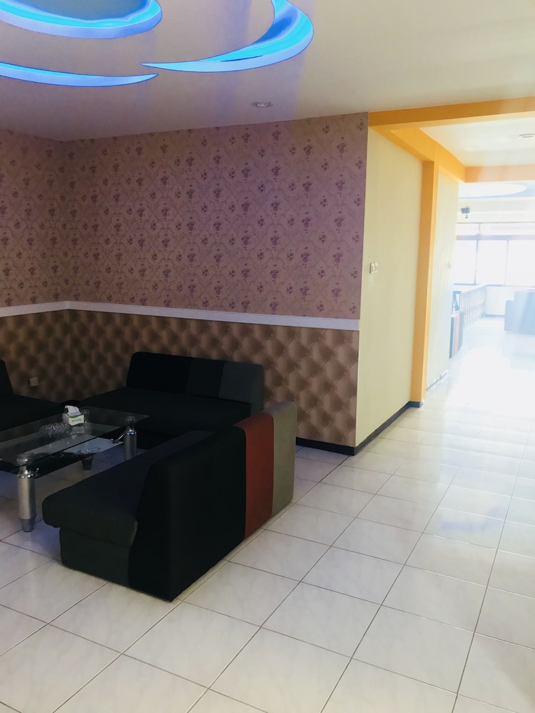 Palapa Hotel 30/50