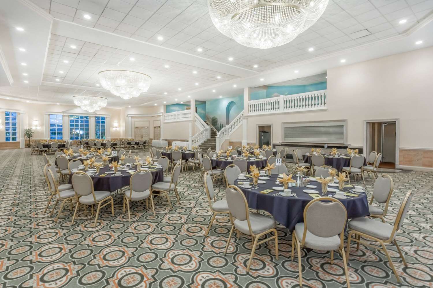 Ramada by Wyndham Hammond Hotel & Conference Center 25/42