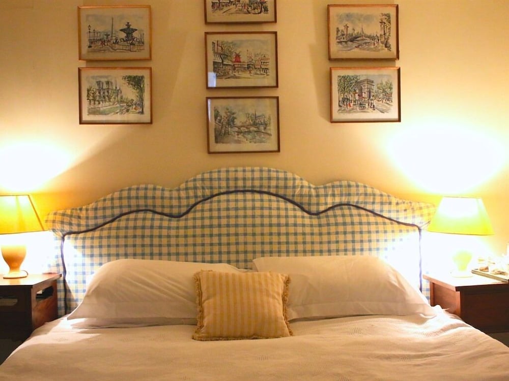 Stone House Bed And Breakfast 13/19