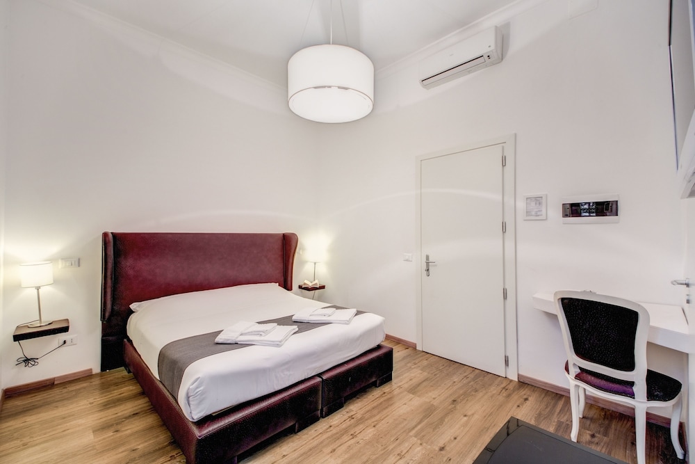 Imperia Suite 11/48
