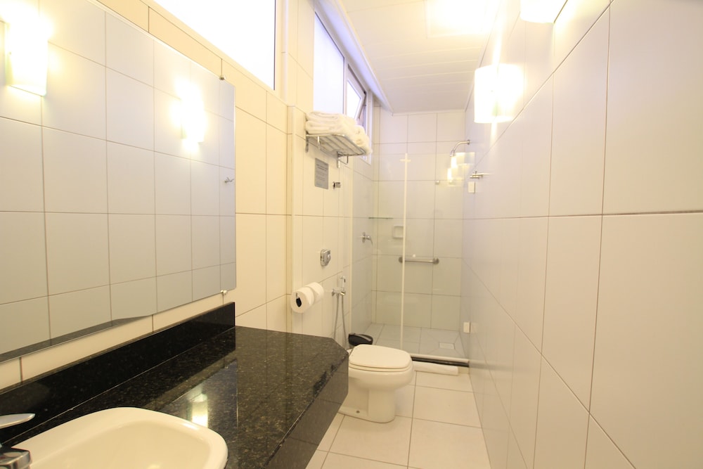 Hotel Confiance Prime Batel 36/38