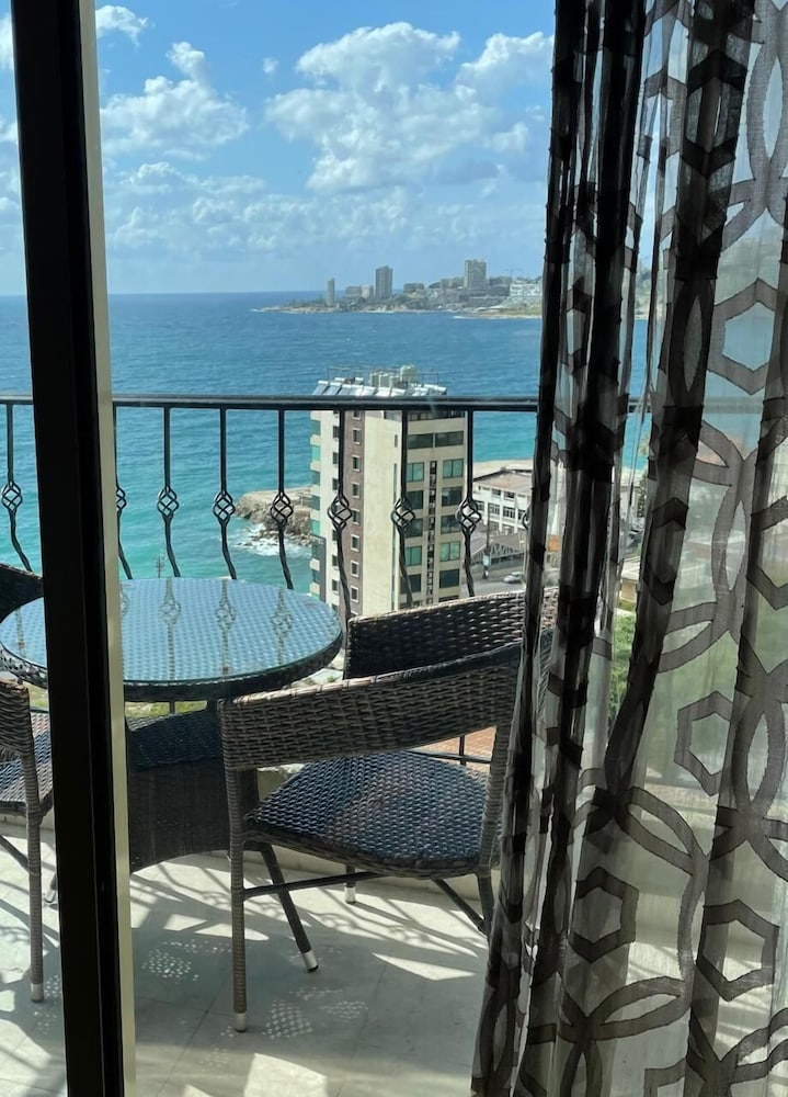 PRESIDENT HOTEL JOUNIEH 26/30