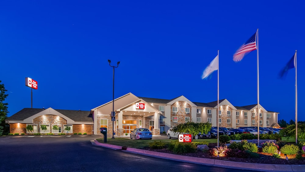 Best Western Plus Flint Airport Inn & Suites 6/38