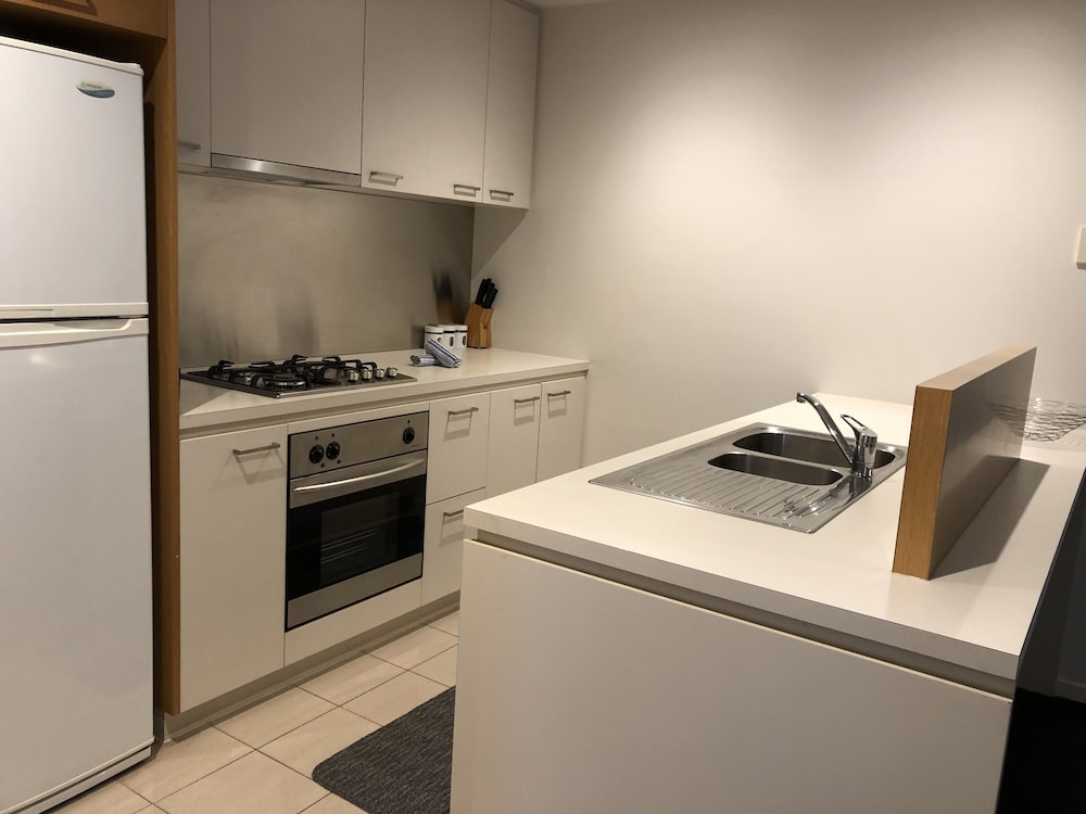 Accent Accommodation at Docklands Melbourne 36/50
