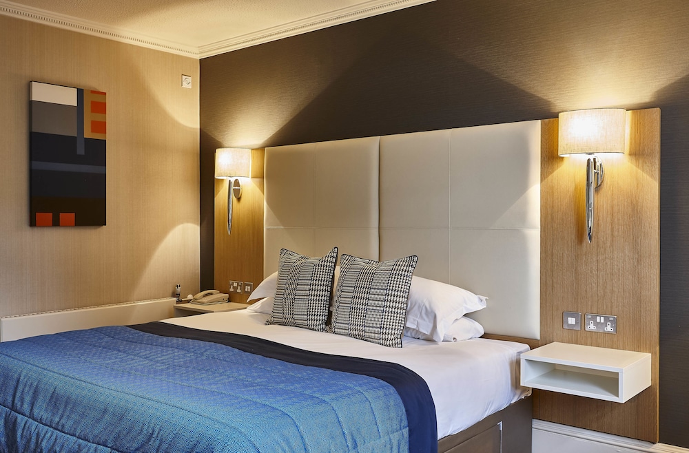 Oulton Hall Hotel, Spa & Golf Resort 20/65